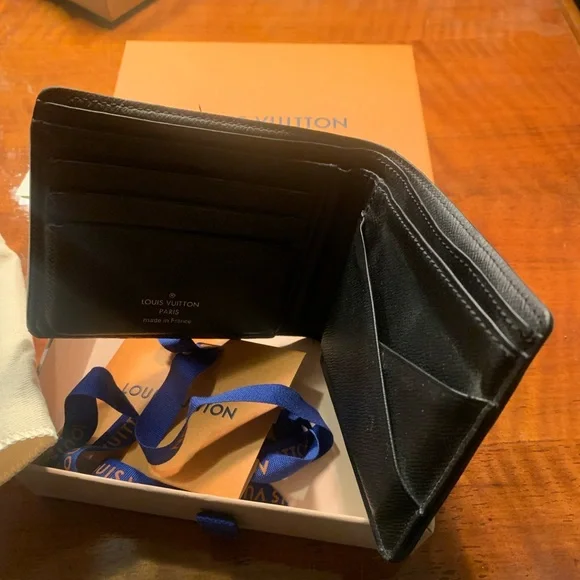 Louis Vuitton The Multiple Wallet iconic black and grey Monogram Eclipse canvas